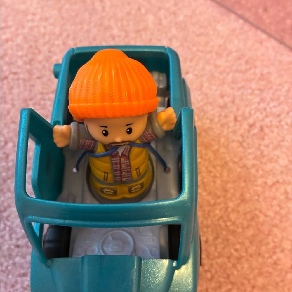Fisher-Price Toy truck jeep with man NWOT